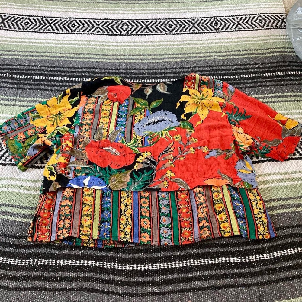 vintage 90s bold floral patchwork cropped blouse - Picture 6 of 6